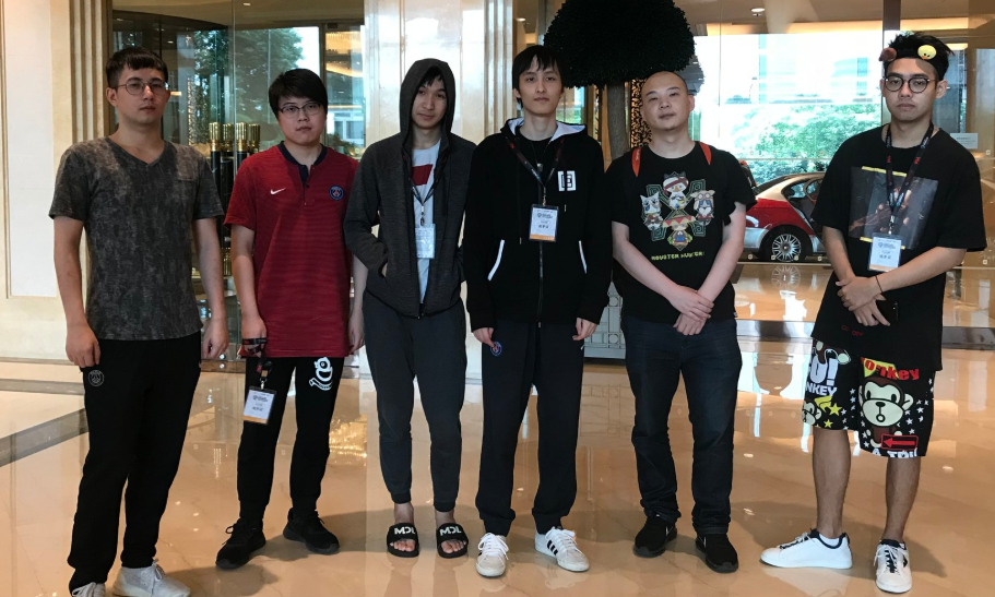 给了观众充